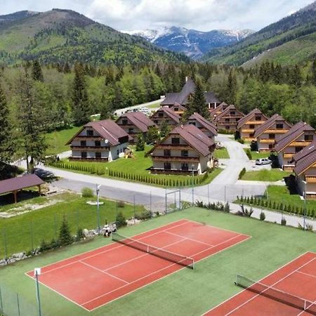 Chaty A Apartmany Kuria Na Taloch, Tale - Chopok Juh Exterior photo