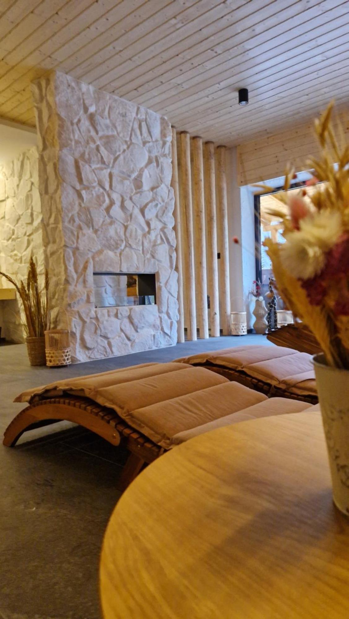 Chaty A Apartmany Kuria Na Taloch, Tale - Chopok Juh Exterior photo
