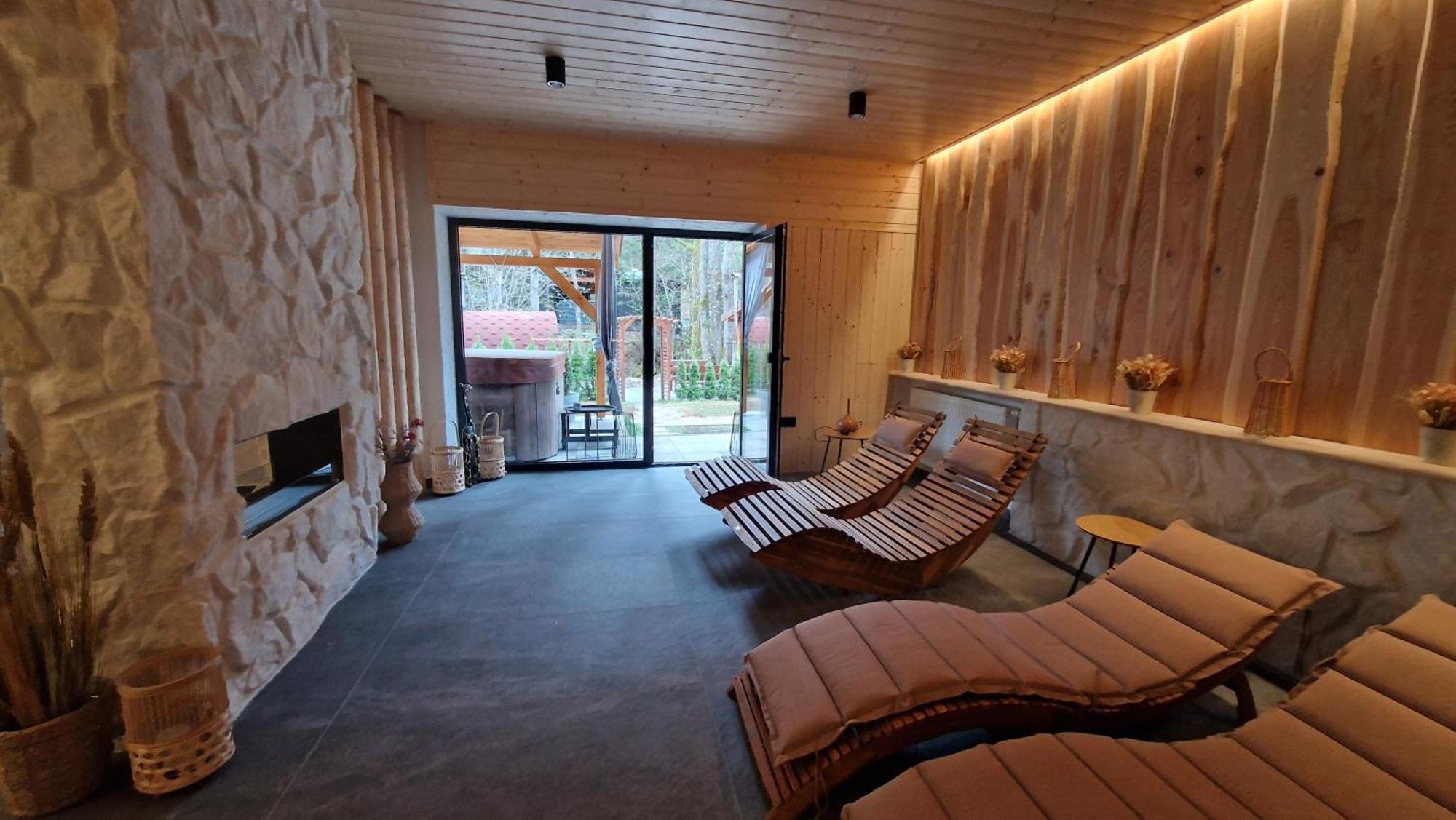 Chaty A Apartmany Kuria Na Taloch, Tale - Chopok Juh Exterior photo